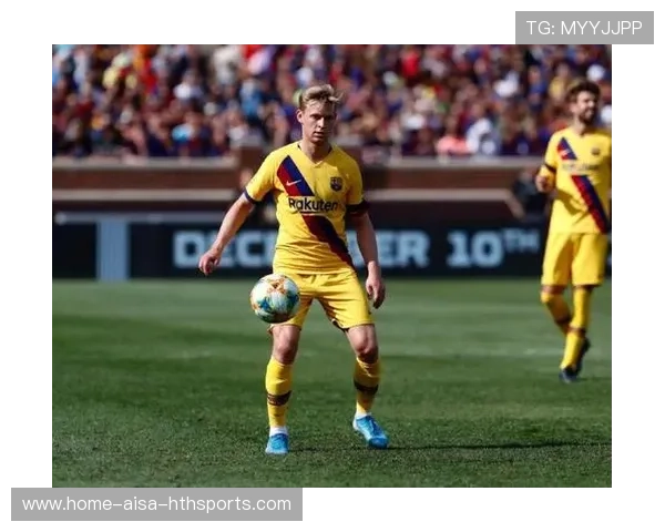 巴萨后场连续短传脱困，德容转身摆脱太丝滑