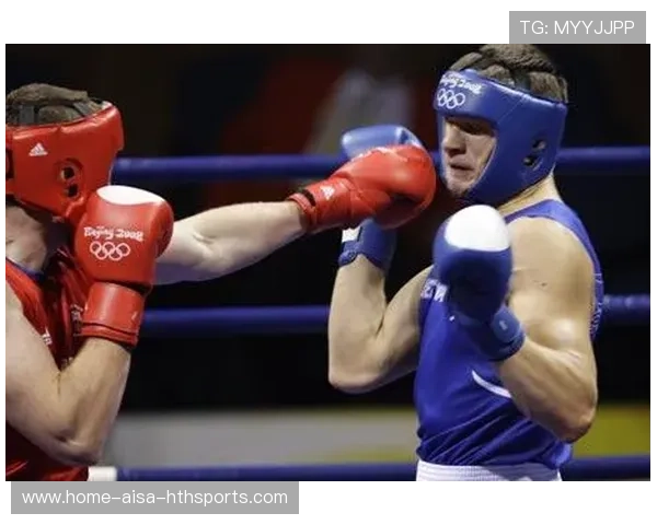 拳击赛场选手脚步与出拳节律完美融合的训练秘籍